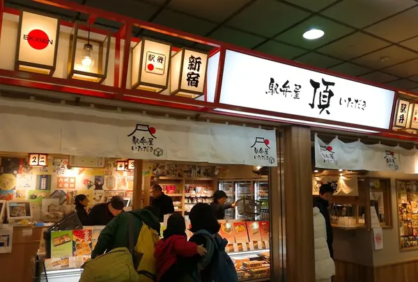 新宿駅の写真・動画_image_175199