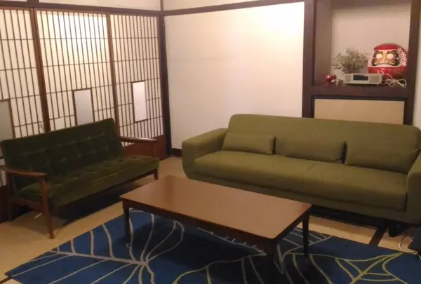 居間