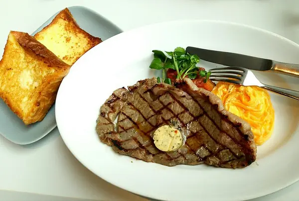 フレンチトースト付きプレート