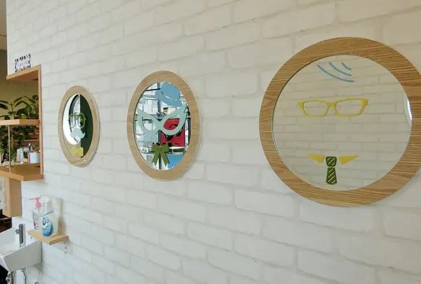 遊び心あるミラー