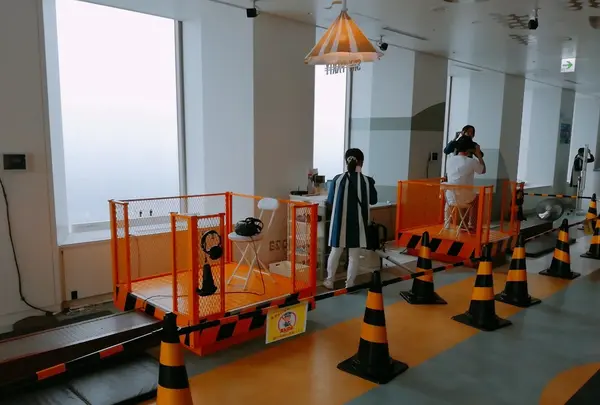 VR「「SKYエスケープ」