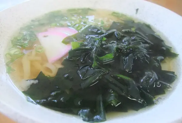 鳴門名物わかめが一杯！
