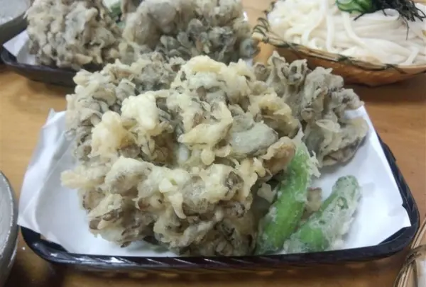 舞茸の天ぷらもマスト！！