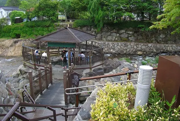 独鈷の湯