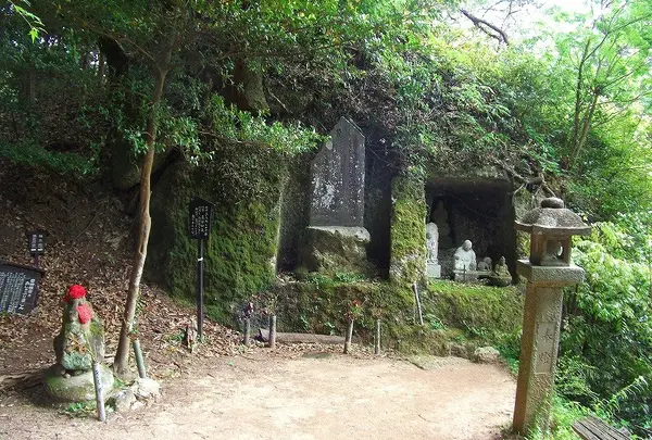カメラを引きで