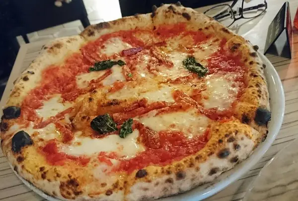 ディアボラピザ🍕
