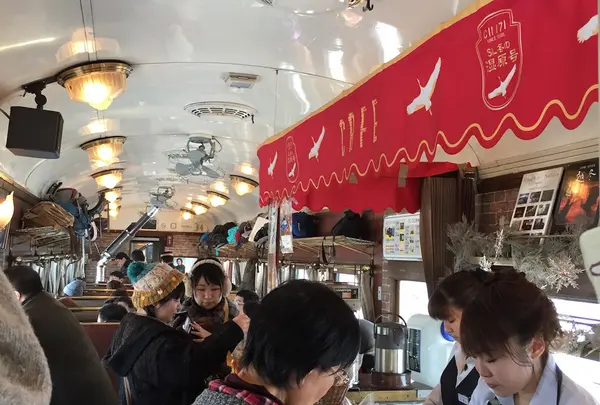 SLの中に売店があります