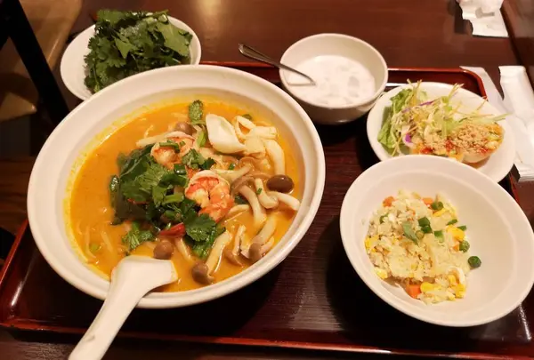 トムヤムクンラーメン　