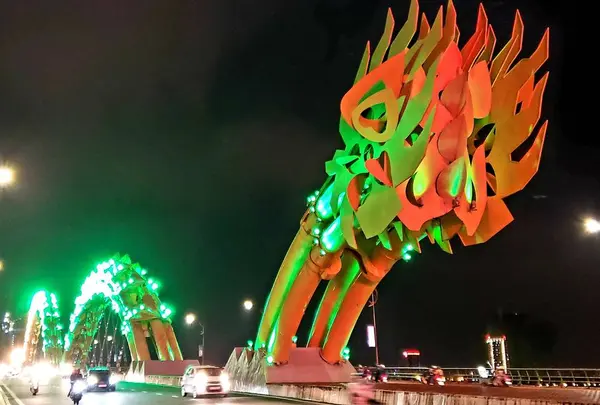 Dragon Bridgeの写真・動画_image_279474