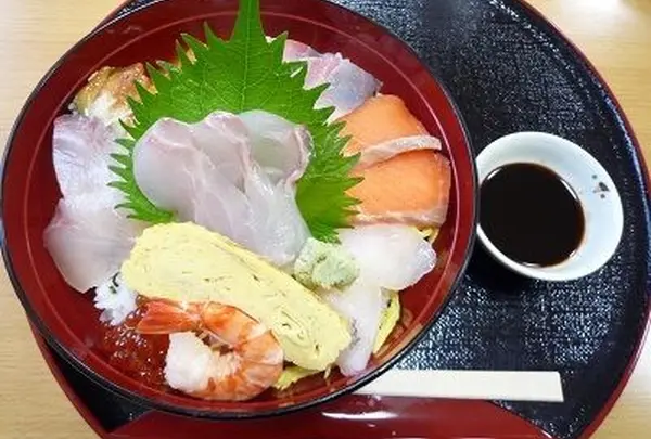 海鮮丼