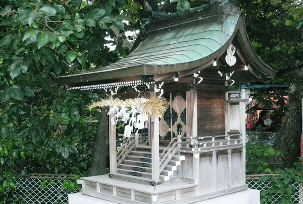 竜神様のお社（八龍社）