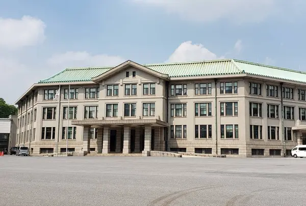 宮内庁庁舎