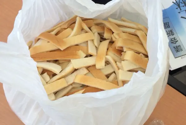 パンの耳　50円