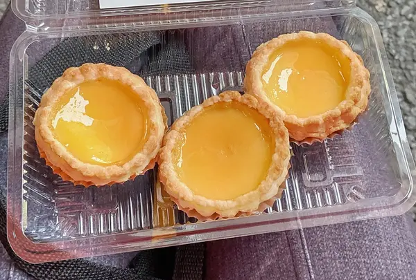 エッグタルト180円