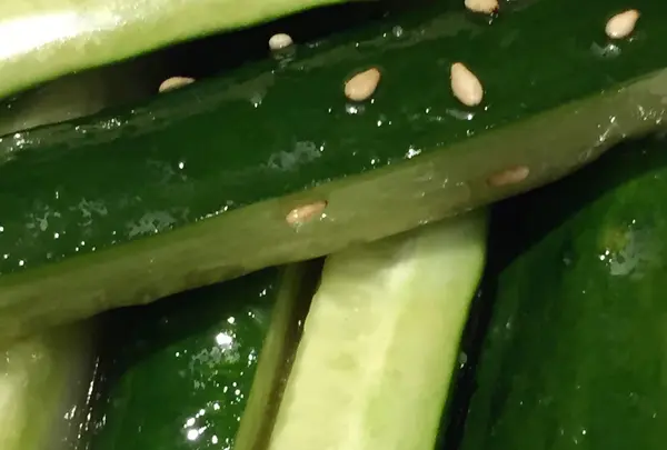 きゅうり、ごま油、あっさり塩味