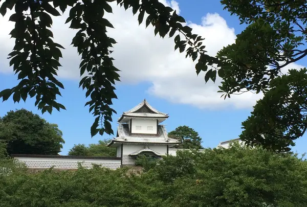 金沢城