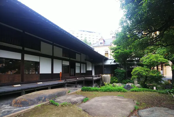 和館