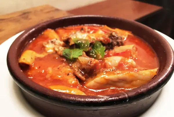 本部牛のモツのトマト煮込み