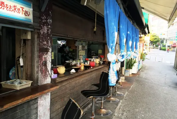 カウンター席