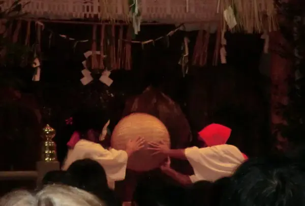 ご神躰の舞