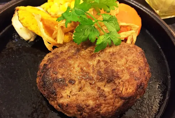 人気のハンバーグ！