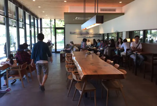 スターバックスコーヒー 福岡大濠公園店（STARBUCKS COFFEE）の写真・動画_image_45783