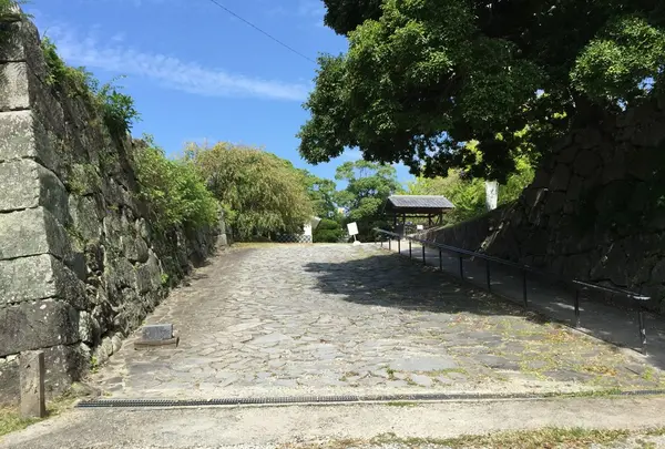 裏御門