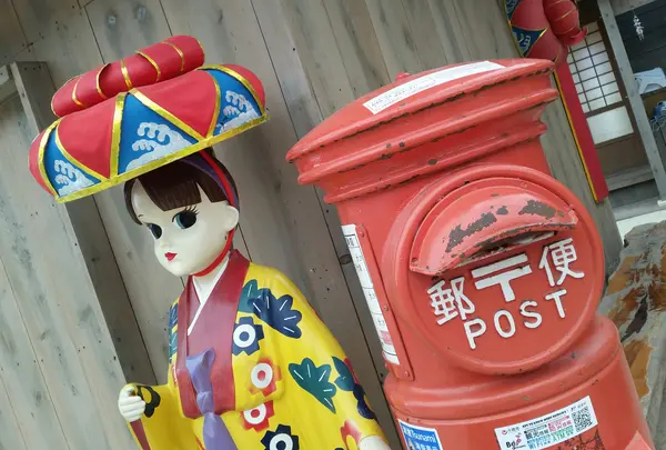 琉装のリカちゃん！？