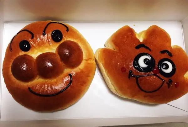 アンパンマンとクリームパンダちゃん