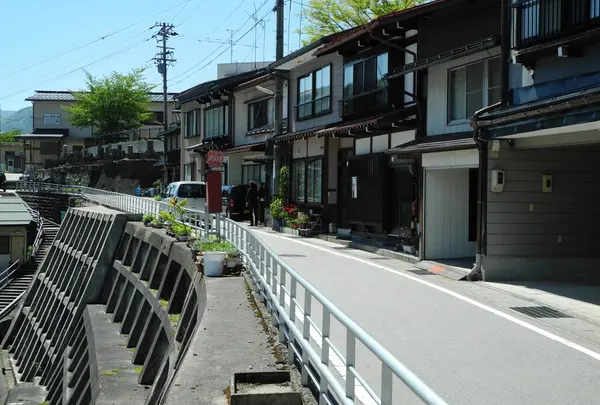いきなり狭い道は結構不安