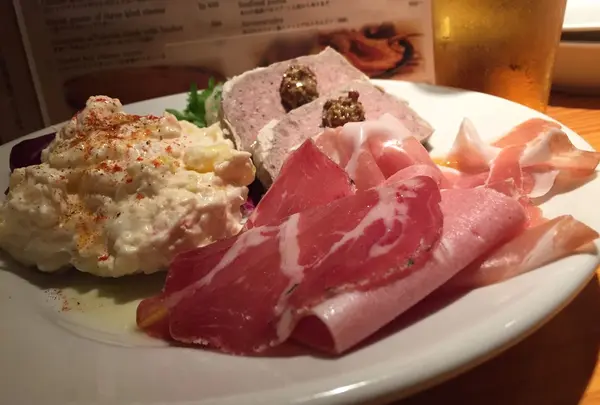 タパス盛り合わせ