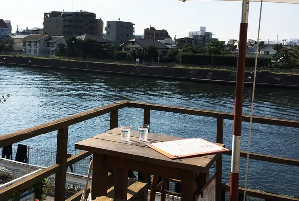 テラス席