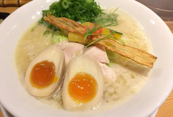 鶏白湯