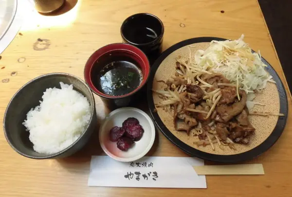 黒毛和牛を使用した焼肉定食