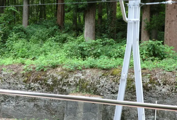 人道トンネル