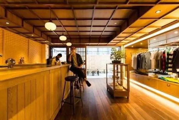 和風モダンな店内