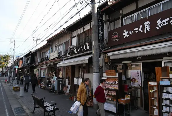 普段でも魅力的な店が