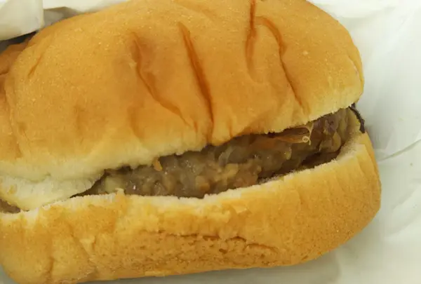 お好み焼き風味のハンバーガー
