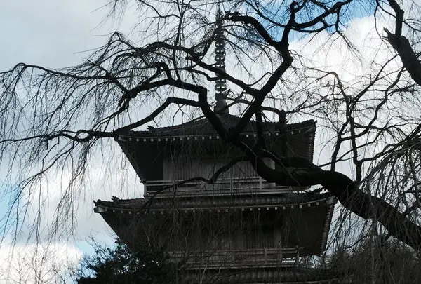 三重の塔