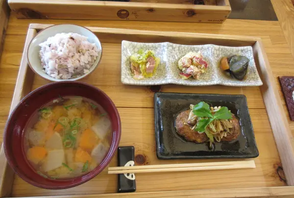 月替わりランチ