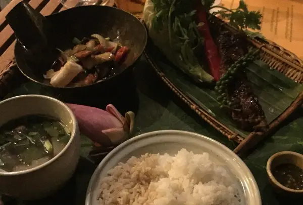 クメールフュージョン料理コース