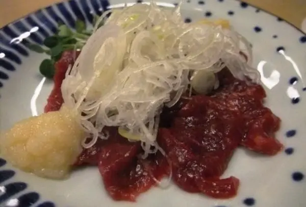 馬刺しも美味いっ！