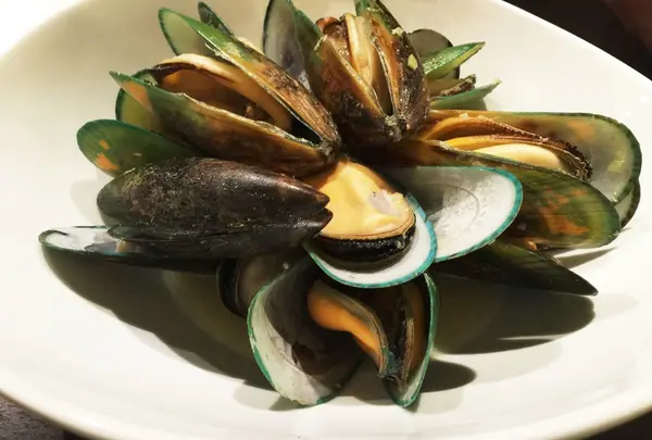 ワカヌイ グリル ダイニング バー東京の写真・動画_image_58042