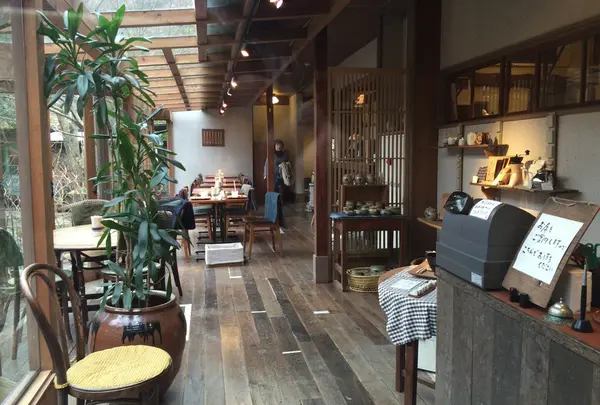 カフェ