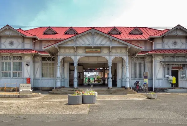 浜寺公園駅舎も辰野金吾の作品