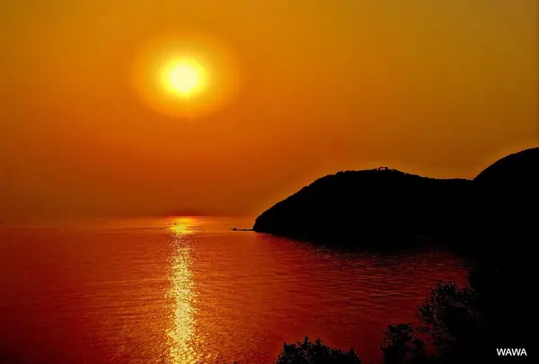 宇和海の夕焼け