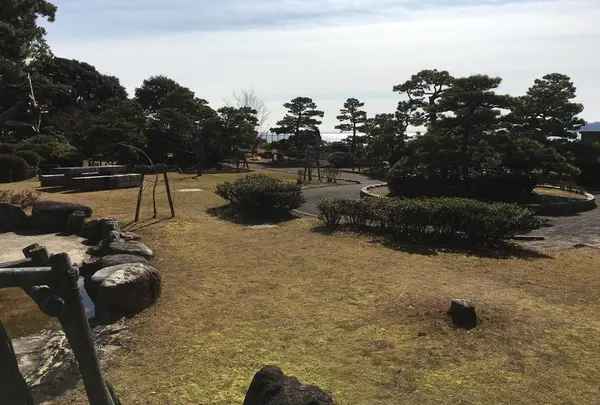 記念館裏の庭園