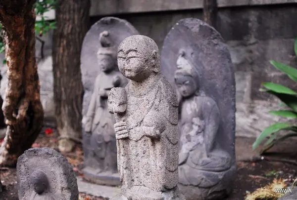 飴なめ地蔵　榧寺(かや寺)