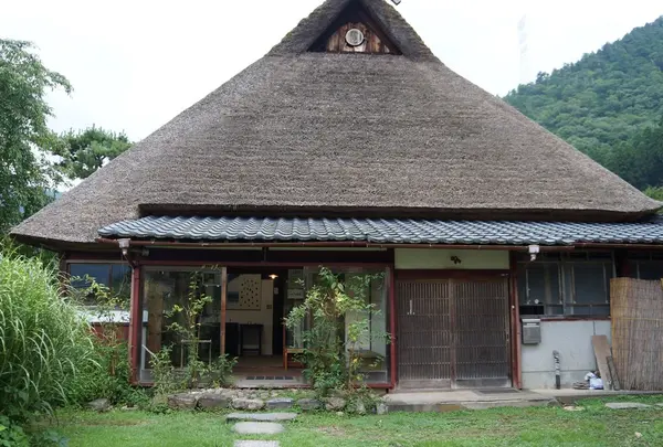 ちいさな藍美術館