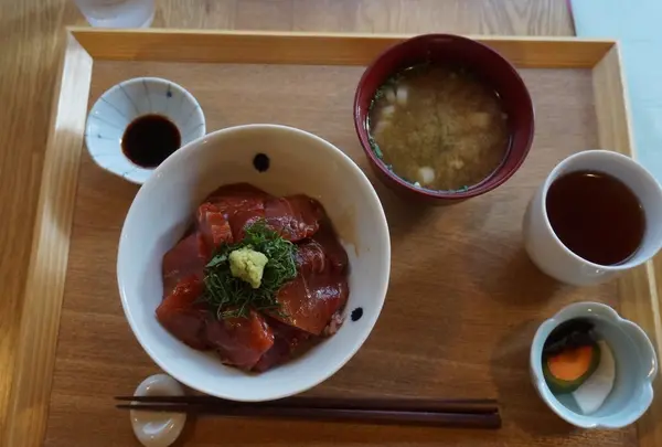 ごはんも